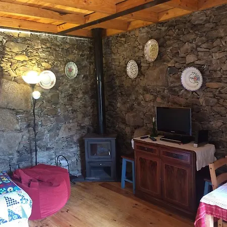 Gasthuis Palheiro Do Castelo - Patio Sabugal